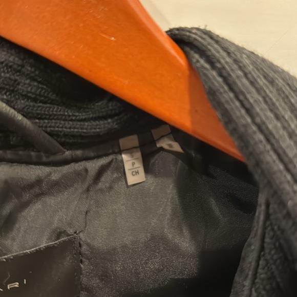 Elie Tahari leather jacket - Picture 3 of 6